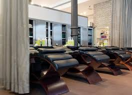 The 9 Best Curly Hair Salons In Nyc In 2020 Curly Hair Salon Curly Hair Styles Hair Salon