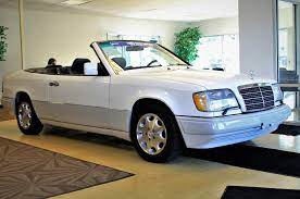 As i drove the e320 around town, i was impressed with the acceleration from stoplights and the comfortable manner in which it cruised at highway speeds. Just Listed 51 000 Mile 1995 Mercedes Benz E320 Cabriolet