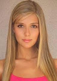 Rebecca Roff's Instagram, Twitter & Facebook