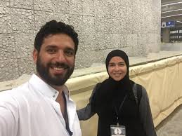 أعلن الفنان حسن الرداد، زوج الفنانة إيمي سمير غانم، وفاة حماته الفنانة وكتب الرداد: ØµÙˆØ±Ø© Ø­Ø³Ù† Ø§Ù„Ø±Ø¯Ø§Ø¯ ÙˆØ¥ÙŠÙ…Ù‰ Ø³Ù…ÙŠØ± ØºØ§Ù†Ù… Ø¨Ø¹Ø¯ Ø±Ù…Ù‰ Ø§Ù„Ø¬Ù…Ø±Ø§Øª Ø¹ÙŠÙ†