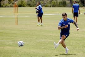 Informações e conteúdos multimídia para você ficar sabendo de tudo o que acontece no esquadrão. Zeca Valdivia E Mais 11 Confira O Desempenho Dos Emprestados Do Inter Ate A Parada Internacional Ge