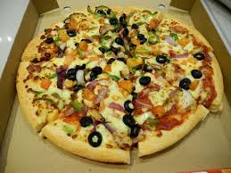Are there any pizzas at pizza hut that are vegetarian? Best Pizza In Town Pizza Hut Dubai Traveller Reviews Tripadvisor