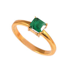 Buy Ceylonmine Panna Ring Gemstone Natural Certified Stone 5 25 Ratti Emerald Gemstone Gold Plated Ring For Astrological Purpose At Amazon In amazon in