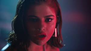 Текст selena gomez, marshmello — wolves. Selena Gomez Marshmello Wolves Youtube Selena Gomez Music Selena Gomez Selena