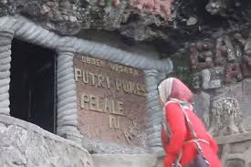 We did not find results for: Arkeolog Temukan Kerangka Putri Pukes Legenda Pengantin Wanita Yang Menjadi Batu Halaman All Kompas Com
