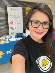 Ada Vasquez's Instagram, Twitter & Facebook