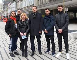 Administratorem danych osobowych użytkowników portalu jest poznańskie centrum świadczeń z siedzibą przy ul. Rekordowe Centrum Warte Poznania Aktualnosci Info Poznan Pl