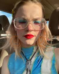 jewel (@lyydiadeetz) • Instagram photos and videos