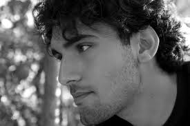 The Trend with the REAL Jowel . . . . . . . . #راح_البلد_الأسود_لابقلك  #راح_البلد #canon #canon5dmarkiv #canonphotography #canonvideography  #blackdress🖤 #model #indoorphotography #indoorphotoshoot #indoor #fashion  #trendingreels #family #blondehair