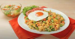 Dengan bahan tambahan seperti telur, sosis, ikan asin, seafood ataupun sayuran akan menjadi masakan ini semakin lezat dan menggugah selera. Tips Masakan Nasi Goreng Enak Sehat Menarik Untuk Anak Gaya Tempo Co