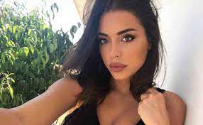 Stavo leggendo i direct e ho letto che qualcuno di voi tipo non mi segue nemmeno, fan di giovanna, è venuta ad insultarmi in direct, scrivendomi: Uomini E Donne Giulia D Urso E Giulio Raselli Addio