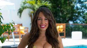 Je ne viens jamais sur twitter je suis surtout la : Reality Tv Star Kim Glow Returns With Conspiracy Theories About Future Coronavirus Vaccine World Today News