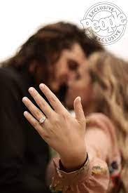 Surprise Former American Idol Contestants Gabby Barrett And Cade Foehner Are Engaged American Idol Contestants American Idol American Idol Winner