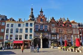 Vanuit het prachtige concertgebouw de vereeniging verzorgt de gemeente nijmegen een mooi programma. Nijmegen Wins Award For Europe S Greenest City Climate Action