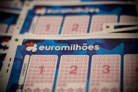 Jã são conhecidos os números do euromilhões de hoje, composta pelos números 17, 21, 23, 45 e 46, acompanhados pelas estrelas 07 e 11. Ninguem Acertou Na Chave Do Euromilhoes Proximo Sorteio Com Jackpot De 84 Milhoes Atualidade Sapo 24