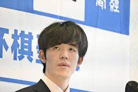 Видео 将棋 第87期棋聖戦 五番勝負 第3局 羽生善治棋聖 vs 永瀬拓矢六段 初手からお昼まで канала hilario bodkin. Cmy5e3gn0uiyum