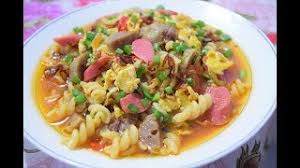 Makanan renyah seperti ini memang bikin mulut menjadi nagih ya moms. Resep Seblak Makaroni Kuah Pedas Bandung Enak Banyuwangi 2017 Youtube