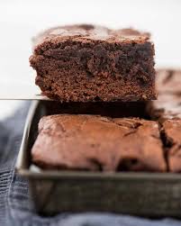 Bubbling Witch S Cauldron Brownies Easy And Fun Halloween Brownies Pumpkin Coffee Cakes Gluten Free Yellow Cake Dump Cake Pumpkin