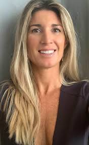 Dottor Osvaldo Cano: dal trading alla consulenza all'hospitality, un  partner unico nel settore immobiliare