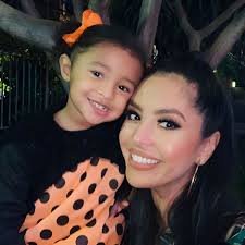 You are such a beautiful .strong woman best mamacita ever bendiciones  vanessa🙏🏻🙏🏻♥️