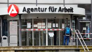 Wer auf der suche nach interessanten stellenangeboten in münchen ist, wird vor allem im medizinischen bereich fündig. Agentur Fur Arbeit Was Passiert Beim Ersten Gang Aufs Arbeitsamt Sudwest Presse Online