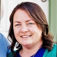 Shelly Biggs's Instagram, Twitter & Facebook