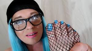 @mallorysfeets video Tweet