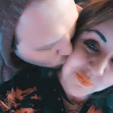 Why is Robas Family Farm temporarily closed?