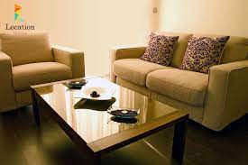 بالصور أفكار جميلة لديكورات غرف جلوس مودرن صغيرة المساحة لوكشين ديزين نت small modern living room cosy living room modern living room
