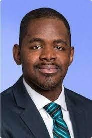 Darryl Lapierre's Instagram, Twitter & Facebook