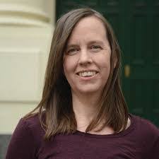 Colleen Bulger's Instagram, Twitter & Facebook