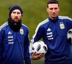 Being in the right place at the right time. La Senyera Argentina Head Coach Lionel Scaloni Facebook