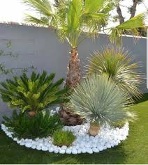 Pin De Silvia Em Garten Jardins Pequenos Jardim Decorativo Canteiros De Jardim
