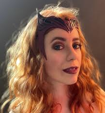 Wanda Hair's Instagram, Twitter & Facebook