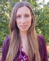 Anna Kline's Instagram, Twitter & Facebook