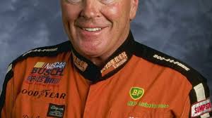NASCAR Driver Dick Trickle Dead at 71