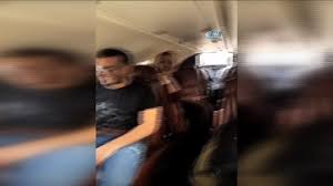 Kerimcan durmaz, ahlak büro amirliği'nde ifade verdi. Kerimcan Durmaz In Bindigi Ucakta Yangin Panigi Dailymotion Video