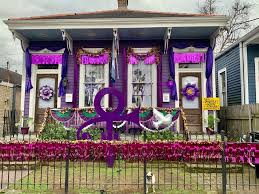Sisters mary ann specha and julie walsh, who run a shelter for homeless women with children, had to get permission for their own crowdfunding from the motherhouse of the. Mardi Gras Is Canceled So New Orleans Residents Are Making Their Homes Into Floats The Washington Post