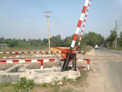 3,800+ Level Crossing Barrier Stock Photos, Pictures & Royalty-Free Images - iStock