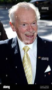 Bert richards hi-res stock photography and images