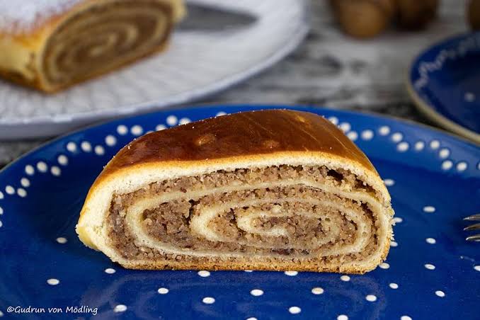 Nut Strudel