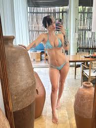 my job this week is beach : rPeachJars