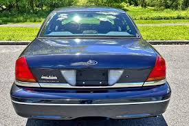 Image result for Deep Wedgewood Blue 1999 Crown Victoria