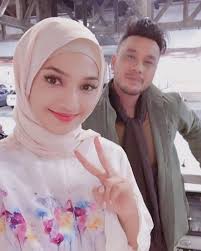 Awi mengumumkan majlis pernikahannya dibatalkan menerusi laman niat dihati adalah untuk membina masjid, menutup aib dia yang dulu dan membawa dia ke jalan tuhan bersama ke arah hidup baru. Ucapan Terakhir Awi Rafael Buat Atikah Suhaime Sangat Menyentuh Hati