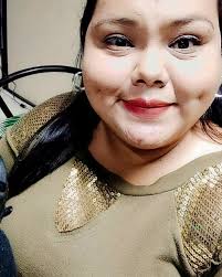 Solo hay que disfrutar de los pequeños y felices momentos por que no sabes  cuando van a acabar.....