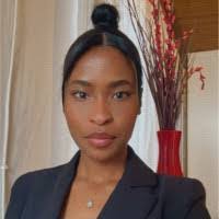 Monique Titus's Instagram, Twitter & Facebook