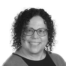 Annette Russo's Instagram, Twitter & Facebook