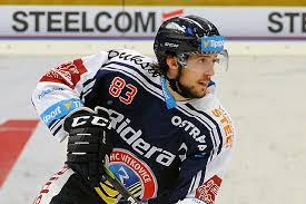 Zkusil jsem kašíkovi vystřelit mezi nohy a vyšlo to, řekl šimon stránský. Simon Stransky Sedma Vyhra Se Spartou V Rade Uzivame Si To Hc Vitkovice Ridera