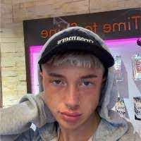 Bradley Purcell's Instagram, Twitter & Facebook