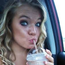 Tasha Rich (@_tasharich)